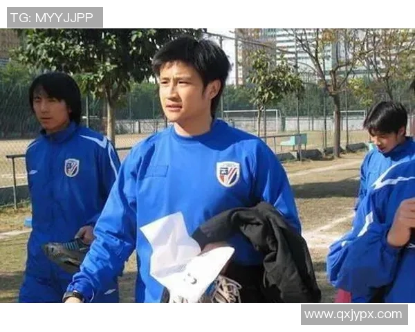 聚焦今夏足坛动向各大足球球星转会动态全面盘点解析