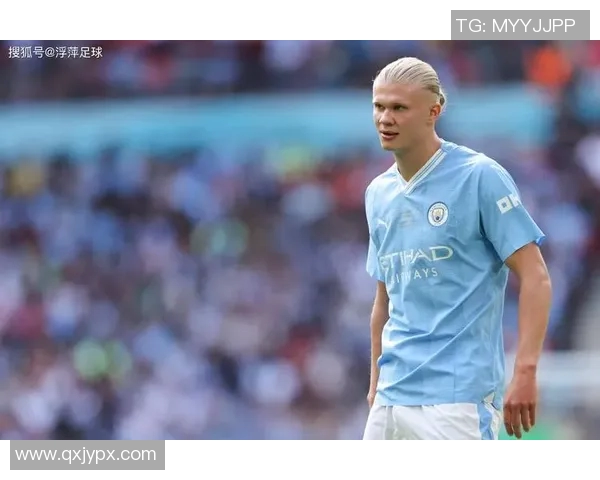 足球球星发带发型大赏 个性与运动风尚的完美融合