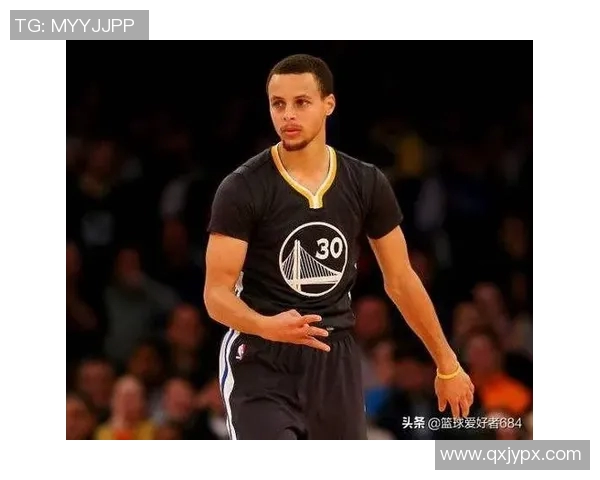 足球球星射程解析:哪些球员的远射能力最为惊艳 足球球星射程解析:哪些球员的远射能力最为惊艳